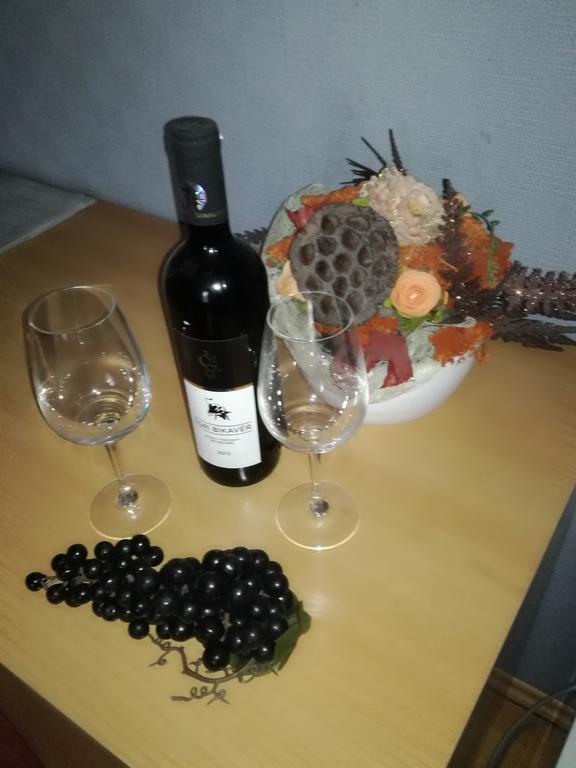 Hotel Arany Trofea Eger Bagian luar foto
